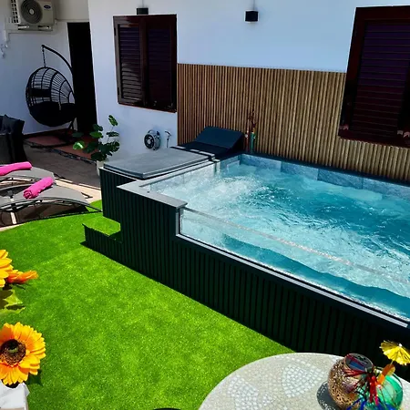 Big Puerto Rico In Front Of The Shopping Center With Private Heated Saltwater Pool With Jacuzzi & Arcade Games & T Able Foot Ball Villa