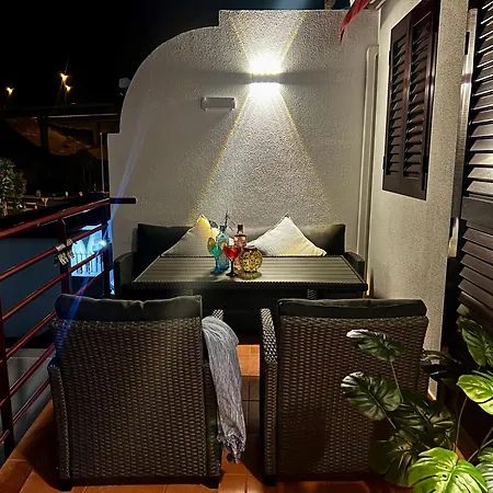 Big Puerto Rico In Front Of The Shopping Center With Private Heated Saltwater Pool With Jacuzzi & Arcade Games & T Able Foot Ball * Puerto Rico (Gran Canaria)